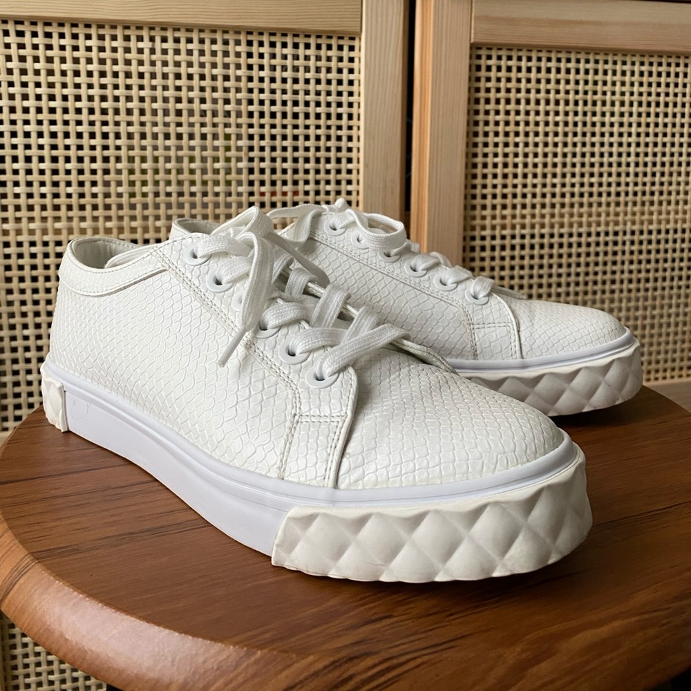 Aldo sneaker (white)
